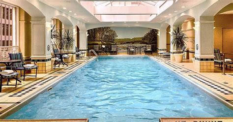 The top 15 hotel swimming pools in Toronto