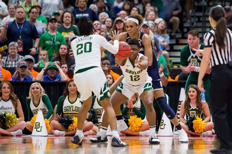 #6 Baylor Women’s Basketball Defeats #1 UConn, 74-58 - Our Daily Bears