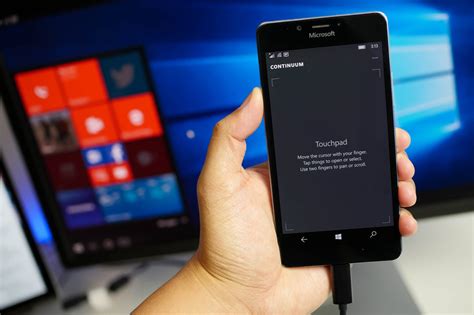 Microsoft Insiders being sent Lumia 950s and Display Docks for feedback ...