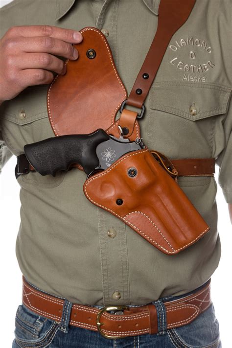 Guides Choice™ Leather Chest Holster, the ULTIMATE outdoor gun holster ...