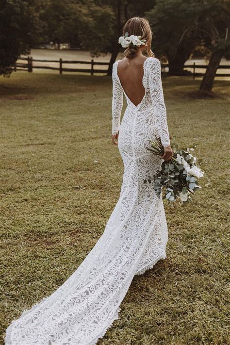 Breathtaking Romantic Lace Low Back Wedding Dresses Best 10 - Find the ...