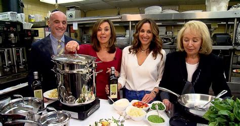 Scotto Family Shares ‘La Familia’ Entertaining Tips and Recipes ...