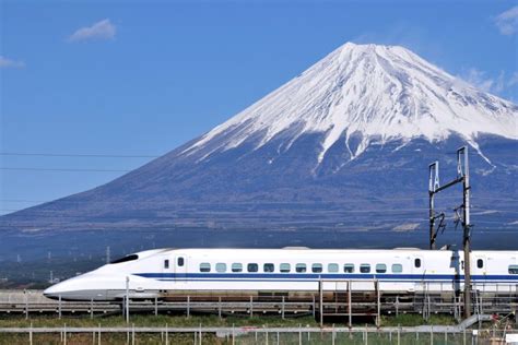 Speeds of 320km/h are easily experienced on the Shinkansen - By 2027 ...