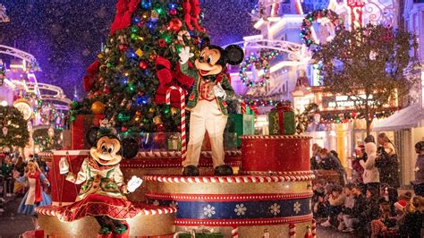 Disney World Announces Holiday Details for 2023, Including an All-New ...