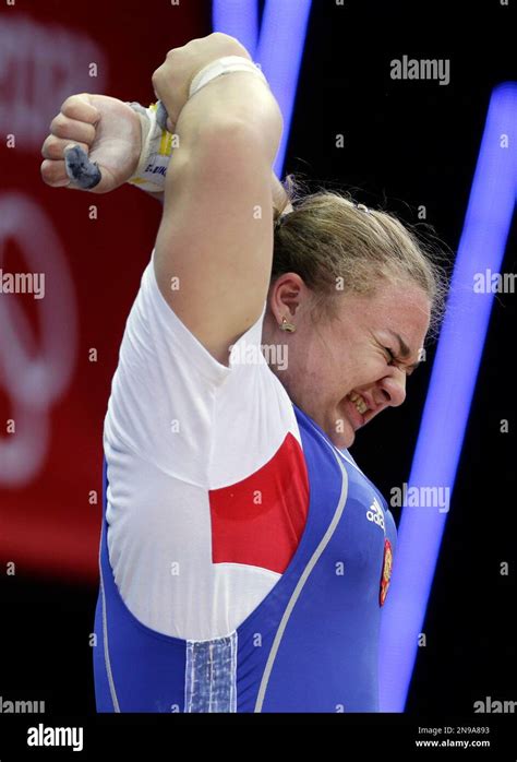 Russia's Tatiana Kashirina reacts following a lift during the women's ...