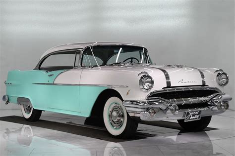 1956 Pontiac Chieftain | Volo Museum