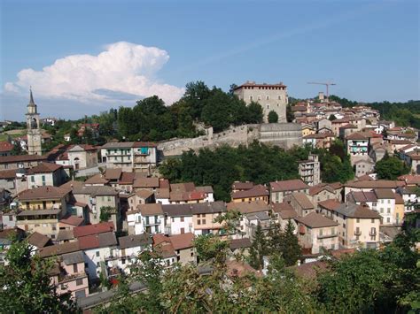 Adorno Castle, Castelletto d'Orba (Alessandria) Piemonte Italia Places ...