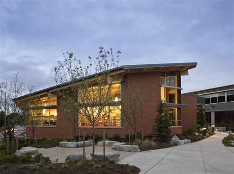 Lake Hills Library Is Now Open for Visits | King County Library System