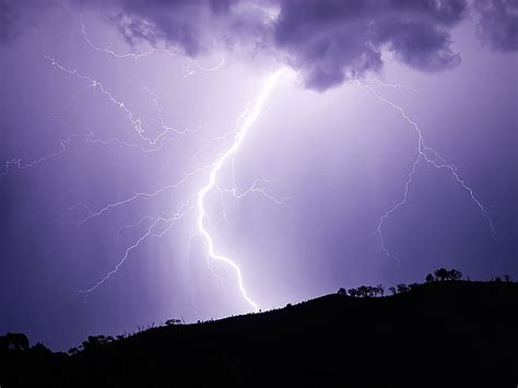 Slideshow: Seven types of lightning—from the common to the bizarre ...