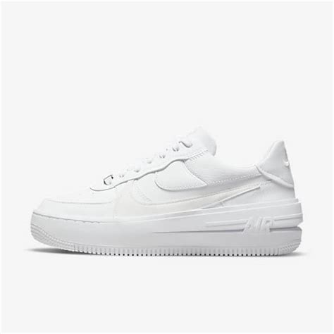 Air Force 1 Platform Shoes. Nike.com