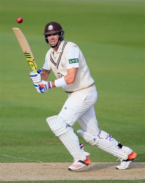 Kevin Pietersen scores his first, first class triple century (With ...