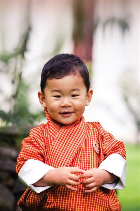 All you need to know about the adorable “Dragon Prince” of Bhutan ...