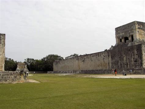 Chichén Itzá - Ball Court