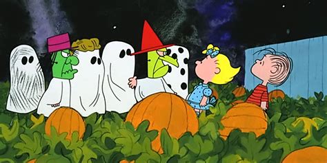 Every 'It's The Great Pumpkin, Charlie Brown' Character, Ranked By ...