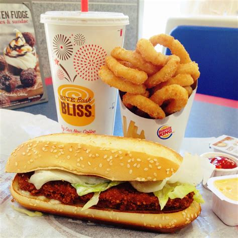 Burger King Original Chicken Sandwich & Onion Rings | Snaxtime