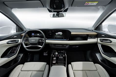 Unleash the Futuristic Audi Q6 e-tron 2024 with Groundbreaking ...