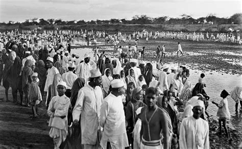 Walter Bosshard's photos of Mahatma Gandhi and Mao Zedong part of new ...