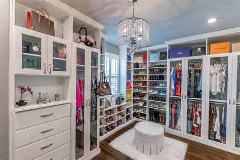 Walk-in Closets | Trends and Design | Closet Factory