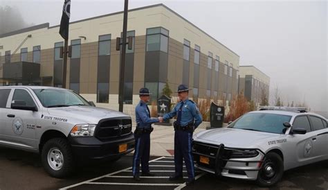 Oregon State Police unveil new patrol vehicles | KATU