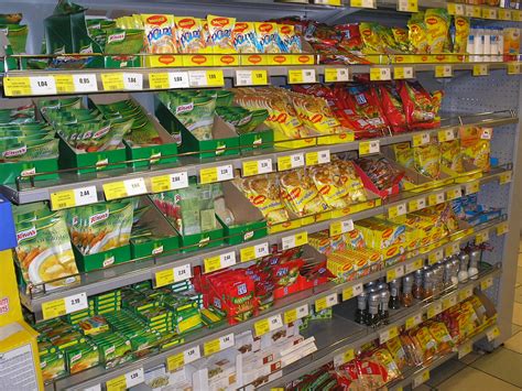 Knorr and Maggi soups, Mega Image supermarket, Bucharest, … | Flickr