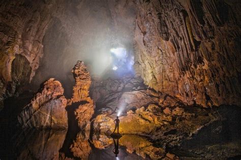 Inside Hang Son Doong, the world's largest caves in Vietnam | World ...