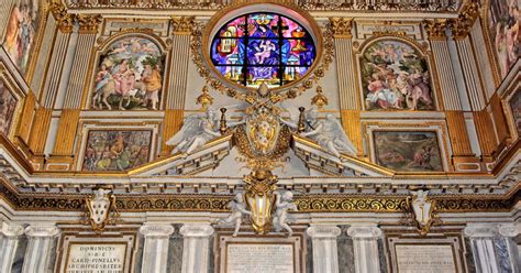 Interior of Saint Mary Major Basilica in Rome, Italy - Encircle Photos