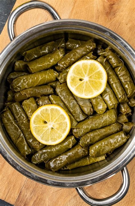 Yaprak Sarma (Turkish Dolma) - Give Recipe