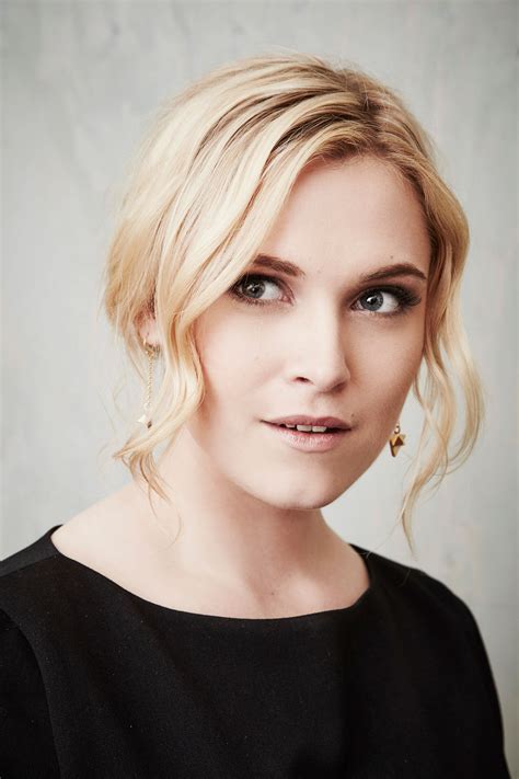 The 100 Cast TCA Portraits - The 100 (TV Show) Photo (39234820) - Fanpop