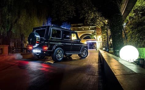 Download 2016, g63, amg, night, gelik, black, rear view wallpapers for ...