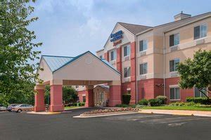 Fairfield Inn & Suites by Marriott Chantilly, VA - See Discounts