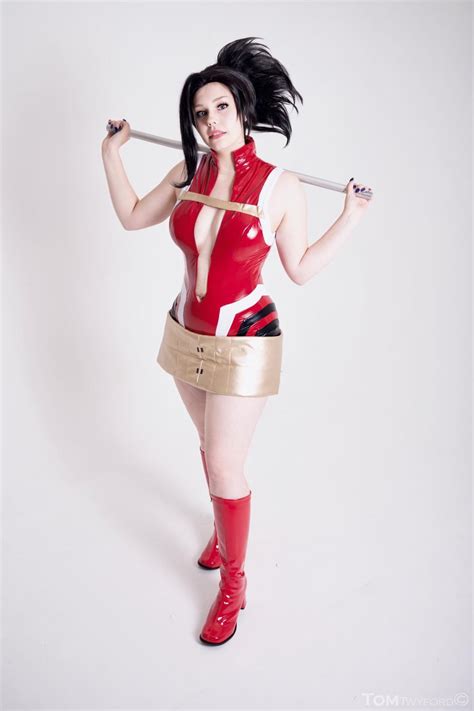 Momo Yaoyorozu cosplay! MHA : r/cosplayers