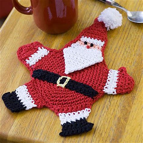 Crochet Treasures: 10 Free Santa Claus Theme Crochet Patterns