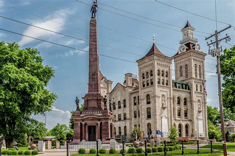 Knox County Courthouse Photograph by Denny Riffert - Fine Art America