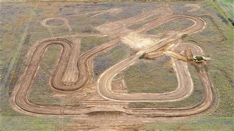 How much does it cost to build a motocross track - kobo building