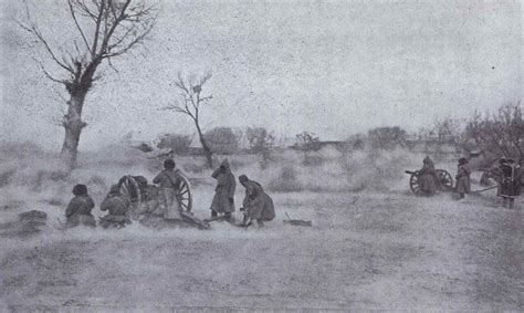 File:Russian Field Gun during the Battle of Mukden.jpg - Wikimedia Commons