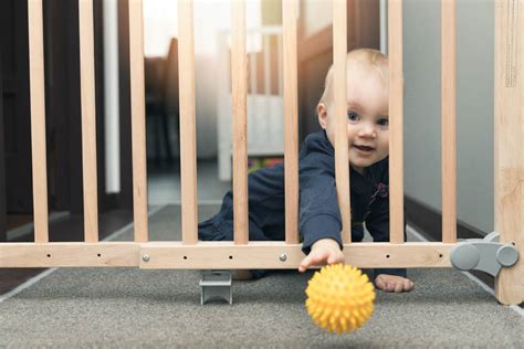 Get The Best Baby Gate With These Tips - Creative-Sa