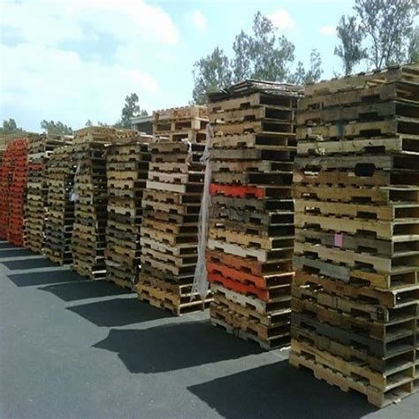 Heat Treated Wooden Pallet, Dimension/size: 1200*1000*150 Mm at Rs 800 ...