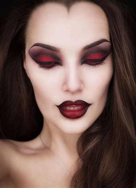 vampire makeup - Google Search | Vampire makeup halloween, Halloween ...