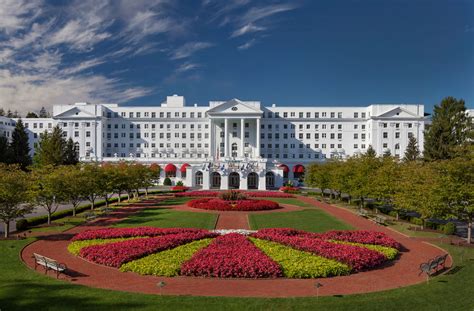 The Greenbrier Hotel & Resort » Digs.net