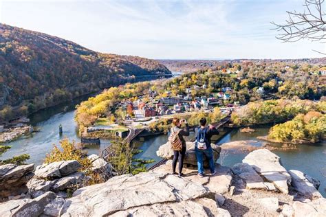 Appalachian Trail: The Guide to Hiking the 2,200-Mile A.T.