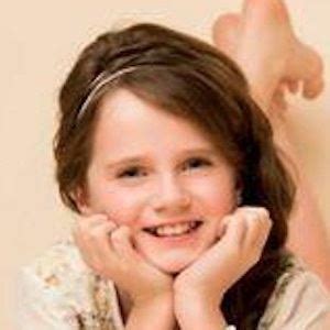 Amira Willighagen - Age, Family, Bio | Famous Birthdays