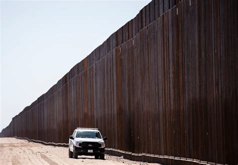 US Military Redirects Billions For Wall, Mexico Cuts Illegal Crossings ...