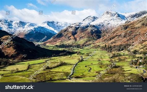 313 Winter In The Langdale Valley Images, Stock Photos & Vectors ...