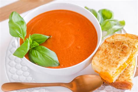 Grilled Cheese and Tomato Soup Recipe | Lil' Luna