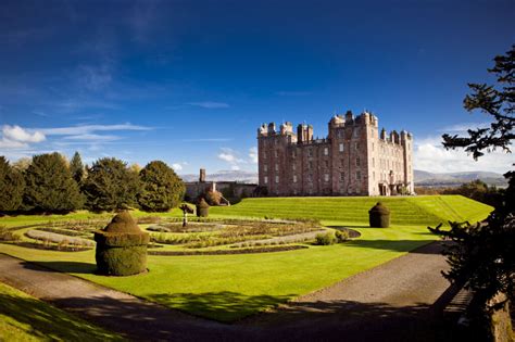 Drumlanrig Castle Re-starts its Popular Castle Tours - Historic Houses ...