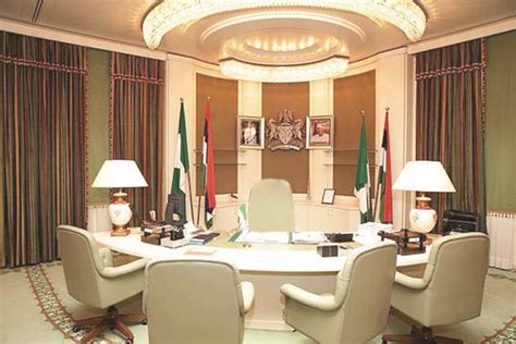 Aso Rock Presidential Villa | History, Pictures and Location