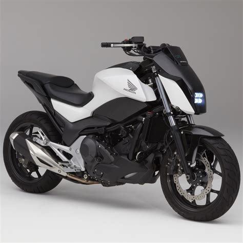 Honda Self-Balancing Motorcycle That Can Drive Itself | Ikon London