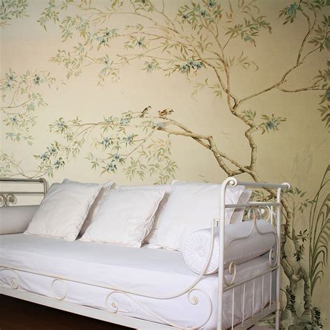 Italian Chinoiserie Wallpaper Larghevedute | Artemest