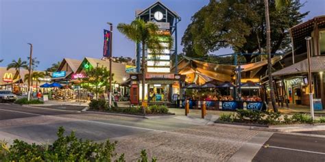 Airlie Beach Nightlife - Sailing Whitsundays