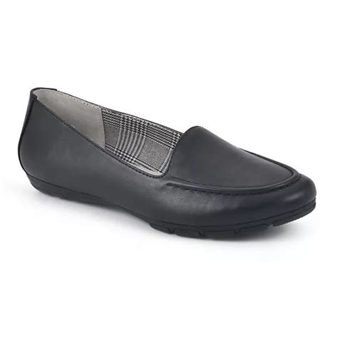 Cliffs by White Mountain Gracefully Women's Flats